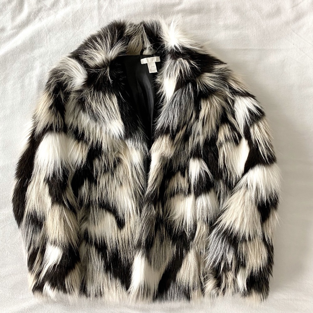 EUC H&M Multi Color Faux Fur Jacket w/ Pockets